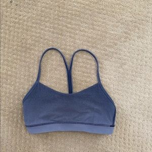 Lululemon sports bra
